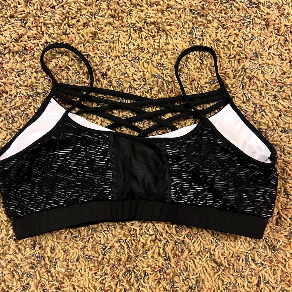Workout bra - Picture 2 of 2